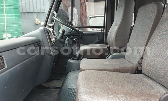 اشتري مستعمل Nissan UD White شاحنة في Hlotse في Leribe اشتري مستعمل Nissan UD White شاحنة في Hlotse في Leribe