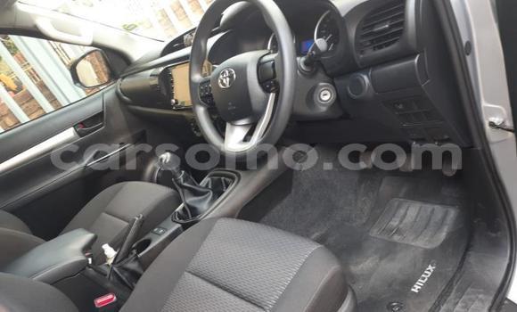 اشتري مستعمل Toyota DA Other شاحنة في Import - Dubai في Maseru اشتري مستعمل Toyota DA Other شاحنة في Import - Dubai في Maseru