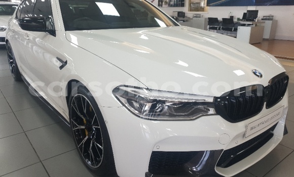اشتري مستعمل BMW M5 White سيارة في Maseru في Maseru اشتري مستعمل BMW M5 White سيارة في Maseru في Maseru