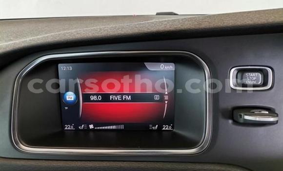 Acheter Occasion Voiture Volvo V40 Bleu à Maseru, Maseru Acheter Occasion Voiture Volvo V40 Bleu à Maseru, Maseru