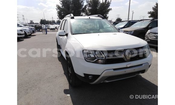 Acheter Import Voiture Renault Duster Blanc à Import - Dubai, Maseru Acheter Import Voiture Renault Duster Blanc à Import - Dubai, Maseru
