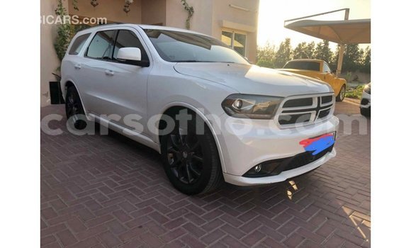 Acheter Import Voiture Dodge Durango Blanc à Import - Dubai, Maseru Acheter Import Voiture Dodge Durango Blanc à Import - Dubai, Maseru