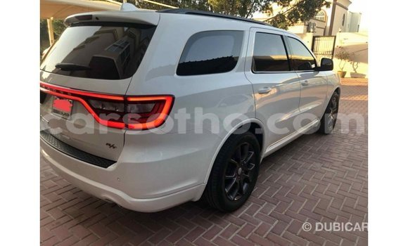 Acheter Import Voiture Dodge Durango Blanc à Import - Dubai, Maseru Acheter Import Voiture Dodge Durango Blanc à Import - Dubai, Maseru