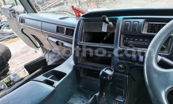 اشتري مستعمل Nissan UD White شاحنة في Butha–Buthe في Thaba-Tseka اشتري مستعمل Nissan UD White شاحنة في Butha–Buthe في Thaba-Tseka