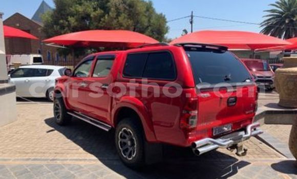 Sayi Na hannu Toyota Hilux Surf Red Mota in Maseru a Maseru Sayi Na hannu Toyota Hilux Surf Red Mota in Maseru a Maseru