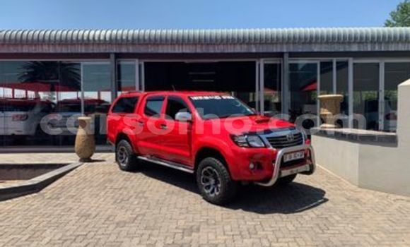 Sayi Na hannu Toyota Hilux Surf Red Mota in Maseru a Maseru Sayi Na hannu Toyota Hilux Surf Red Mota in Maseru a Maseru
