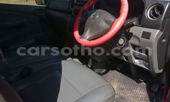 Sayi Na hannu Nissan NV350 Caravan Red Mota in Maseru a Maseru Sayi Na hannu Nissan NV350 Caravan Red Mota in Maseru a Maseru