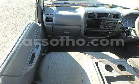 Sayi Na hannu Mazda Bongo White Mota in Butha–Buthe a Thaba-Tseka Sayi Na hannu Mazda Bongo White Mota in Butha–Buthe a Thaba-Tseka