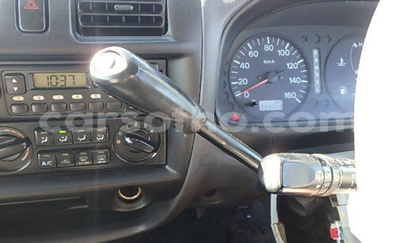 Sayi Na hannu Mazda Bongo White Mota in Butha–Buthe a Thaba-Tseka Sayi Na hannu Mazda Bongo White Mota in Butha–Buthe a Thaba-Tseka