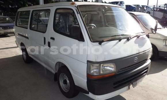 اشتري مستعمل Toyota Hiace White سيارة في Butha–Buthe في Thaba-Tseka اشتري مستعمل Toyota Hiace White سيارة في Butha–Buthe في Thaba-Tseka