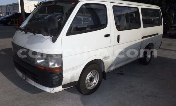 اشتري مستعمل Toyota Hiace White سيارة في Butha–Buthe في Thaba-Tseka اشتري مستعمل Toyota Hiace White سيارة في Butha–Buthe في Thaba-Tseka