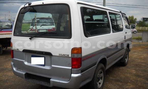 Acheter Occasion Voiture Toyota Hiace Autre à Butha–Buthe, Thaba-Tseka Acheter Occasion Voiture Toyota Hiace Autre à Butha–Buthe, Thaba-Tseka