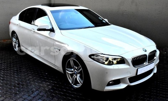 Acheter Occasion Voiture BMW 5–Series Blanc à Butha Buthe, Butha-Buthe Acheter Occasion Voiture BMW 5–Series Blanc à Butha Buthe, Butha-Buthe