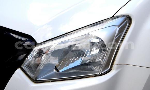 اشتري مستعمل Isuzu KB White سيارة في Butha Buthe في Butha-Buthe اشتري مستعمل Isuzu KB White سيارة في Butha Buthe في Butha-Buthe