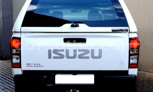 اشتري مستعمل Isuzu KB White سيارة في Butha Buthe في Butha-Buthe اشتري مستعمل Isuzu KB White سيارة في Butha Buthe في Butha-Buthe