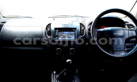 اشتري مستعمل Isuzu KB White سيارة في Butha Buthe في Butha-Buthe اشتري مستعمل Isuzu KB White سيارة في Butha Buthe في Butha-Buthe