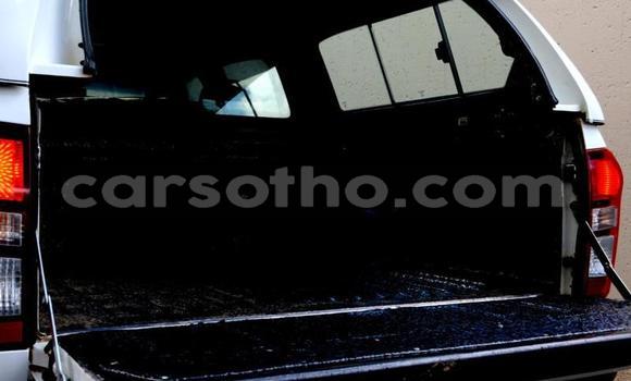 اشتري مستعمل Isuzu KB White سيارة في Butha Buthe في Butha-Buthe اشتري مستعمل Isuzu KB White سيارة في Butha Buthe في Butha-Buthe