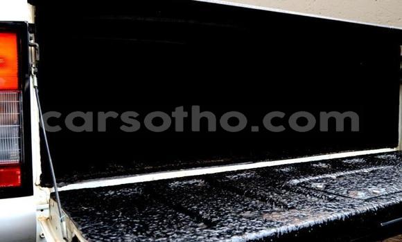 اشتري مستعمل Nissan NP 300 Other سيارة في Butha Buthe في Butha-Buthe اشتري مستعمل Nissan NP 300 Other سيارة في Butha Buthe في Butha-Buthe