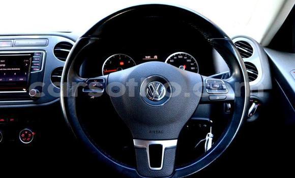 اشتري مستعمل Volkswagen Tiguan White سيارة في Butha Buthe في Butha-Buthe اشتري مستعمل Volkswagen Tiguan White سيارة في Butha Buthe في Butha-Buthe
