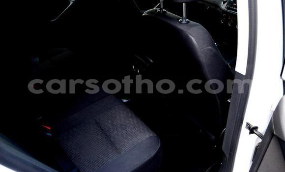 اشتري مستعمل Volkswagen Tiguan White سيارة في Butha Buthe في Butha-Buthe اشتري مستعمل Volkswagen Tiguan White سيارة في Butha Buthe في Butha-Buthe