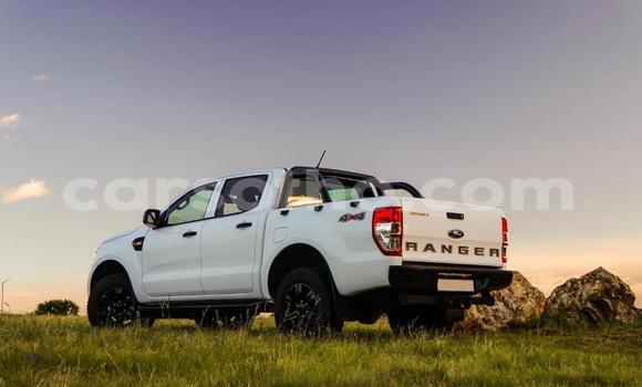 Sayi Na hannu Ford Ranger White Mota in Qacha's Nek a Quthing Sayi Na hannu Ford Ranger White Mota in Qacha's Nek a Quthing