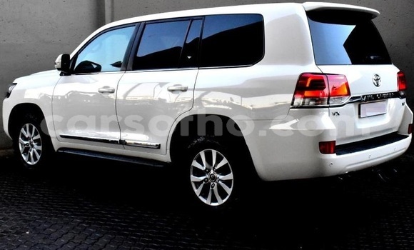اشتري مستعمل Toyota Land Cruiser White سيارة في Butha Buthe في Butha-Buthe اشتري مستعمل Toyota Land Cruiser White سيارة في Butha Buthe في Butha-Buthe