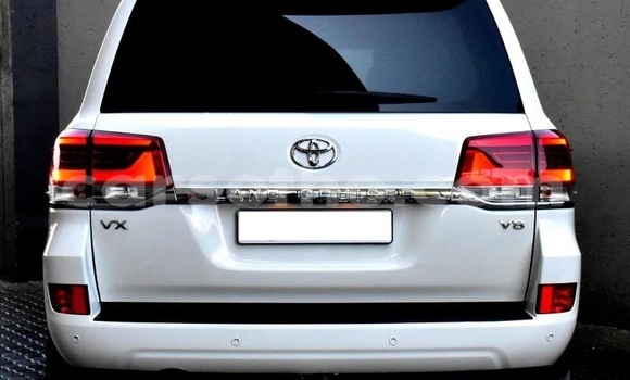 اشتري مستعمل Toyota Land Cruiser White سيارة في Butha Buthe في Butha-Buthe اشتري مستعمل Toyota Land Cruiser White سيارة في Butha Buthe في Butha-Buthe