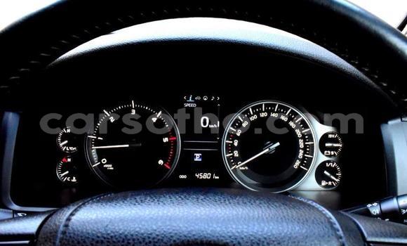 اشتري مستعمل Toyota Land Cruiser White سيارة في Butha Buthe في Butha-Buthe اشتري مستعمل Toyota Land Cruiser White سيارة في Butha Buthe في Butha-Buthe