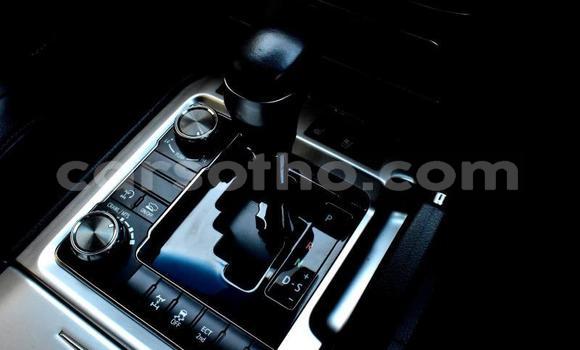 اشتري مستعمل Toyota Land Cruiser White سيارة في Butha Buthe في Butha-Buthe اشتري مستعمل Toyota Land Cruiser White سيارة في Butha Buthe في Butha-Buthe