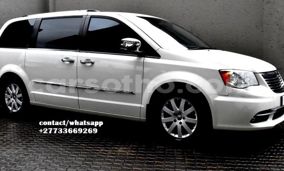 Sayi Na hannu Chrysler Voyager Other Mota in Butha Buthe a Butha-Buthe
