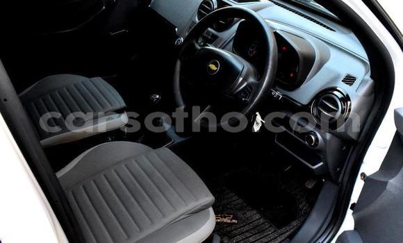 اشتري مستعمل Chevrolet Corsa White سيارة في Butha Buthe في Butha-Buthe اشتري مستعمل Chevrolet Corsa White سيارة في Butha Buthe في Butha-Buthe