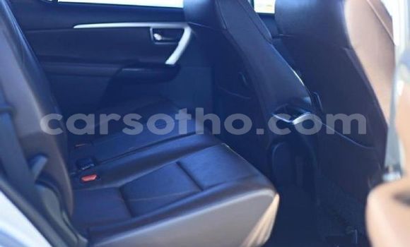 اشتري مستعمل Toyota Fortuner Silver سيارة في Butha Buthe في Butha-Buthe اشتري مستعمل Toyota Fortuner Silver سيارة في Butha Buthe في Butha-Buthe