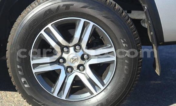 اشتري مستعمل Toyota Fortuner Silver سيارة في Butha Buthe في Butha-Buthe اشتري مستعمل Toyota Fortuner Silver سيارة في Butha Buthe في Butha-Buthe