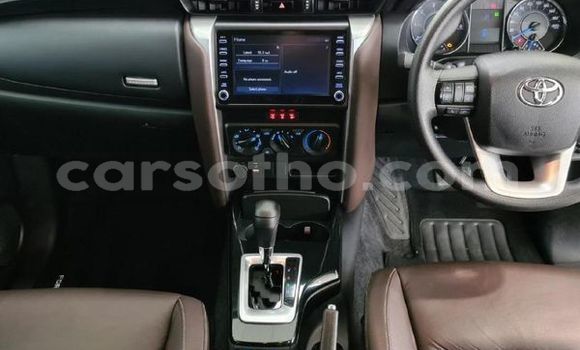 Acheter Occasion Voiture Toyota Fortuner Blanc à Butha Buthe, Butha-Buthe Acheter Occasion Voiture Toyota Fortuner Blanc à Butha Buthe, Butha-Buthe
