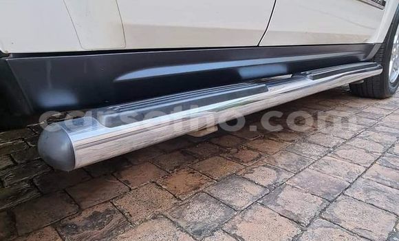 اشتري مستعمل Jeep Grand Cherokee White سيارة في Butha Buthe في Butha-Buthe اشتري مستعمل Jeep Grand Cherokee White سيارة في Butha Buthe في Butha-Buthe