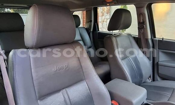 اشتري مستعمل Jeep Grand Cherokee White سيارة في Butha Buthe في Butha-Buthe اشتري مستعمل Jeep Grand Cherokee White سيارة في Butha Buthe في Butha-Buthe