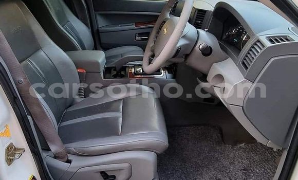 اشتري مستعمل Jeep Grand Cherokee White سيارة في Butha Buthe في Butha-Buthe اشتري مستعمل Jeep Grand Cherokee White سيارة في Butha Buthe في Butha-Buthe