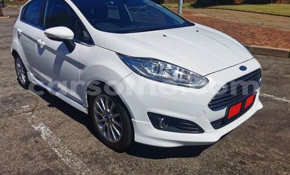 اشتري مستعمل Ford Fiesta White سيارة في Maseru في Maseru اشتري مستعمل Ford Fiesta White سيارة في Maseru في Maseru