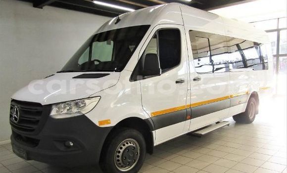 اشتري مستعمل Mercedes-Benz 190 White سيارة في Butha Buthe في Butha-Buthe اشتري مستعمل Mercedes-Benz 190 White سيارة في Butha Buthe في Butha-Buthe