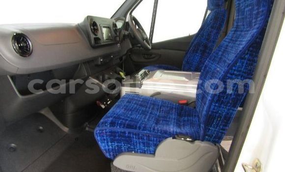 اشتري مستعمل Mercedes-Benz 190 White سيارة في Butha Buthe في Butha-Buthe اشتري مستعمل Mercedes-Benz 190 White سيارة في Butha Buthe في Butha-Buthe