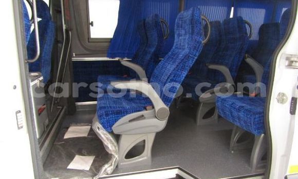 اشتري مستعمل Mercedes-Benz 190 White سيارة في Butha Buthe في Butha-Buthe اشتري مستعمل Mercedes-Benz 190 White سيارة في Butha Buthe في Butha-Buthe