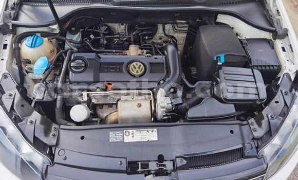 اشتري مستعمل Volkswagen Golf White سيارة في Butha Buthe في Butha-Buthe اشتري مستعمل Volkswagen Golf White سيارة في Butha Buthe في Butha-Buthe