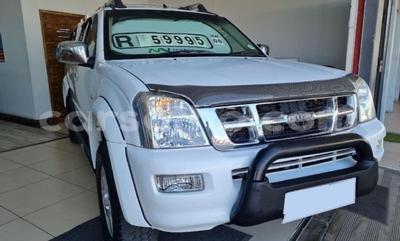 اشتري مستعمل Isuzu KB White سيارة في Butha Buthe في Butha-Buthe اشتري مستعمل Isuzu KB White سيارة في Butha Buthe في Butha-Buthe