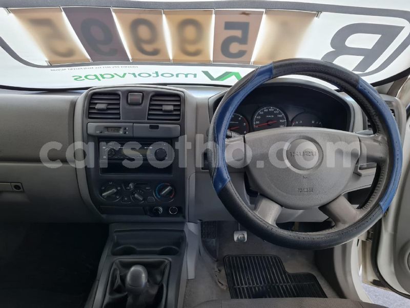 Big with watermark isuzu kb butha buthe butha buthe 21543