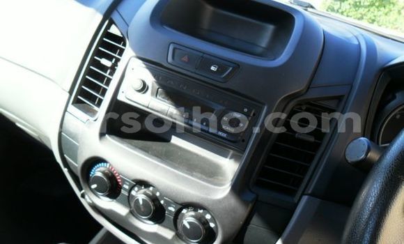 Acheter Occasion Voiture Ford Ranger Blanc à Butha Buthe, Butha-Buthe Acheter Occasion Voiture Ford Ranger Blanc à Butha Buthe, Butha-Buthe