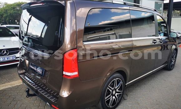 اشتري مستعمل Mercedes-Benz V-klasse Other سيارة في Butha Buthe في Butha-Buthe اشتري مستعمل Mercedes-Benz V-klasse Other سيارة في Butha Buthe في Butha-Buthe