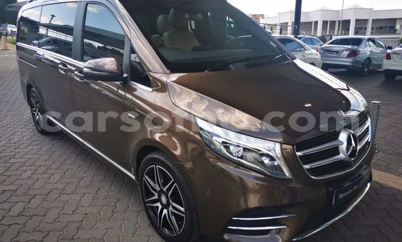 اشتري مستعمل Mercedes-Benz V-klasse Other سيارة في Butha Buthe في Butha-Buthe اشتري مستعمل Mercedes-Benz V-klasse Other سيارة في Butha Buthe في Butha-Buthe