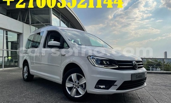 اشتري مستعمل Volkswagen Caddy White سيارة في Maseru في Maseru اشتري مستعمل Volkswagen Caddy White سيارة في Maseru في Maseru