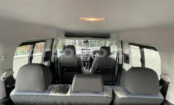 اشتري مستعمل Volkswagen Caddy White سيارة في Maseru في Maseru اشتري مستعمل Volkswagen Caddy White سيارة في Maseru في Maseru