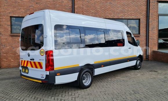 Buy Used Mercedes-Benz S-klasse White Car in Butha Buthe in Butha-Buthe Buy Used Mercedes-Benz S-klasse White Car in Butha Buthe in Butha-Buthe